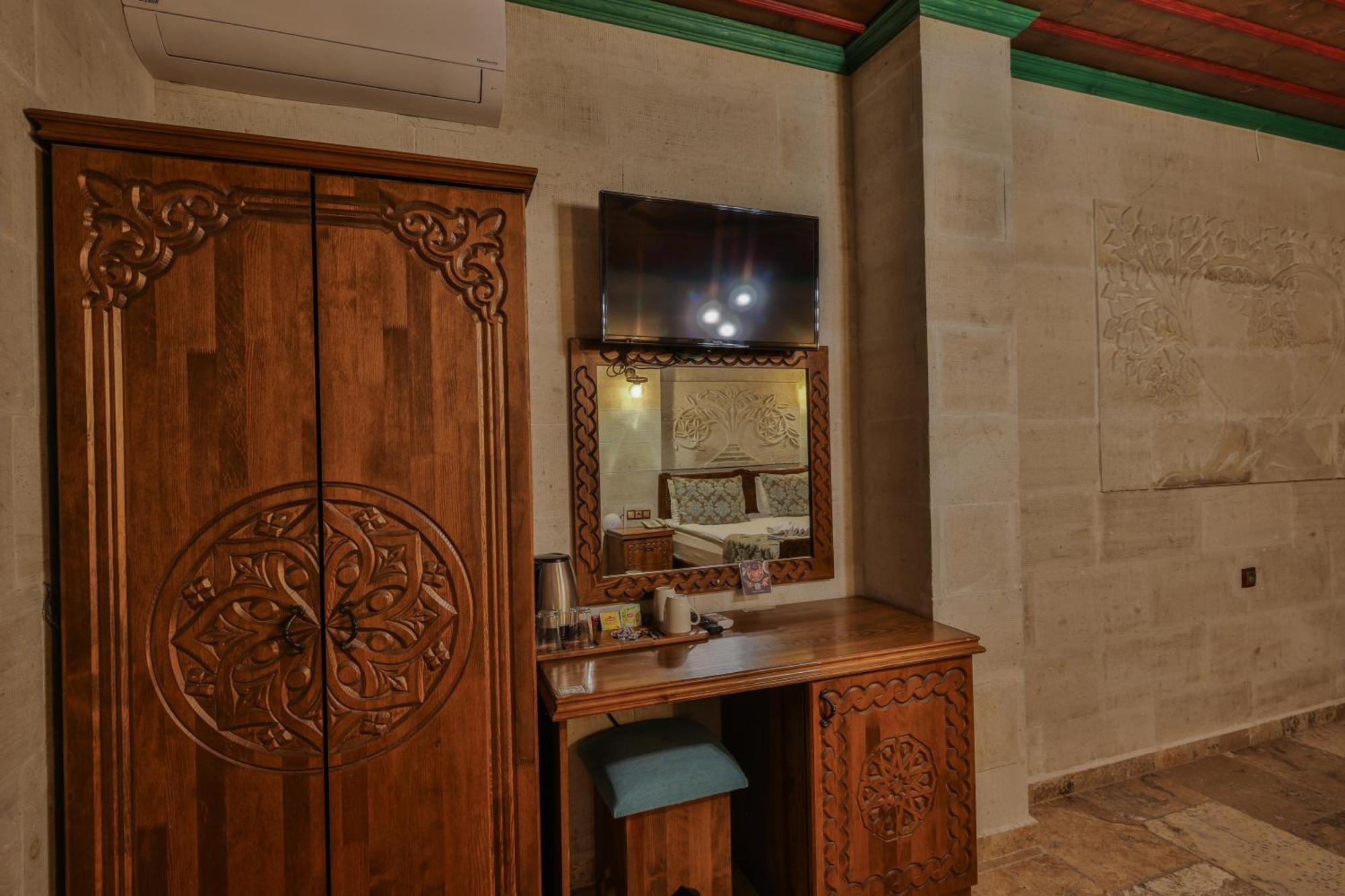 Feel Cappadocia Stone House Hotel Goreme Exterior photo